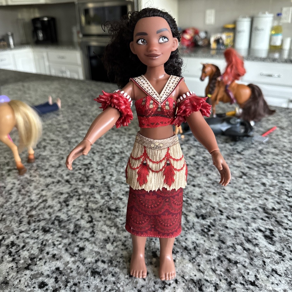 Disney Store Feature Doll Moana singing posable 11" figure How Far‎ I'll Go #04